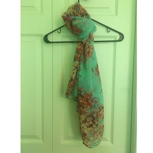 Cute flowery mint scarf
